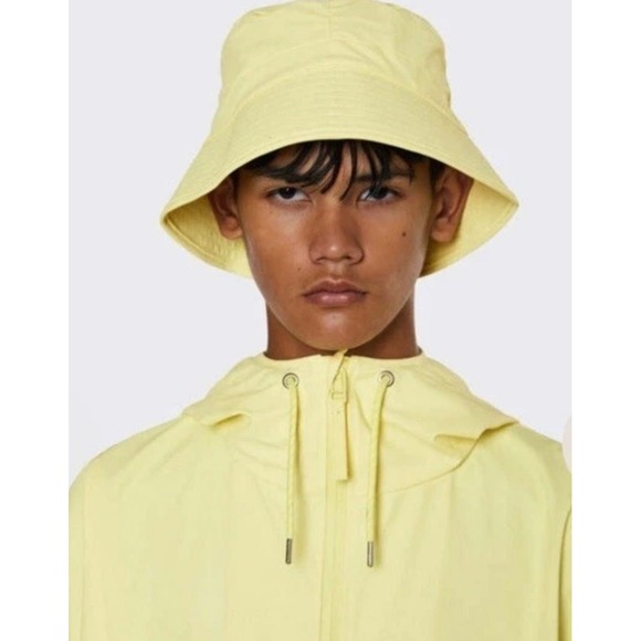 RAINS Bucket Hat Waterproof Rain Sun Lightweight Unisex Yellow‎ XS-M Festival - Picture 1 of 6